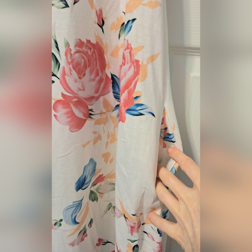 Sundress - Picture 10 of 16